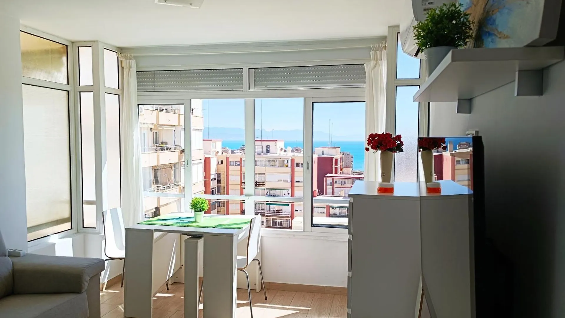 Ver855 - Playa Y Centrico, Wifi, Fire Stick, Vistas Al Mar Apartment Torremolinos